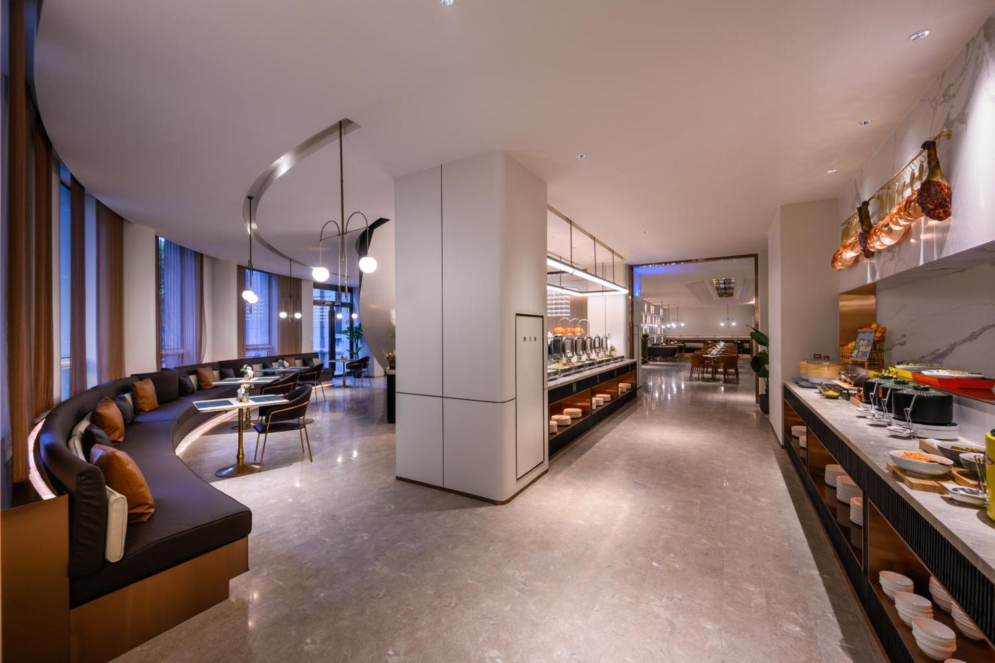 Hotel Mercure Jinqiao Shanghai